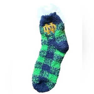ZooZatz Notre Dame Fighting Irish Fuzzy Buffalo Checkered Womens Ankle Socks